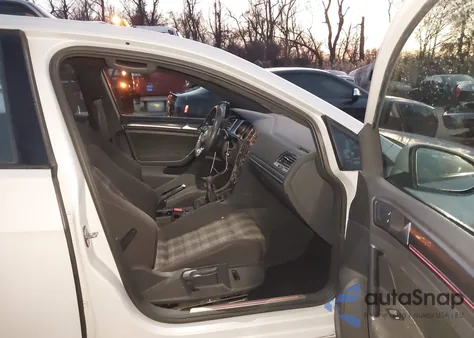 2019 Volkswagen Golf Gti 2.0T Autobahn/2.0T Rabbit Edition/2.0T S/2.0T Se z USA, uszkodzony, nr VIN 3VW5T7AU5KM021723